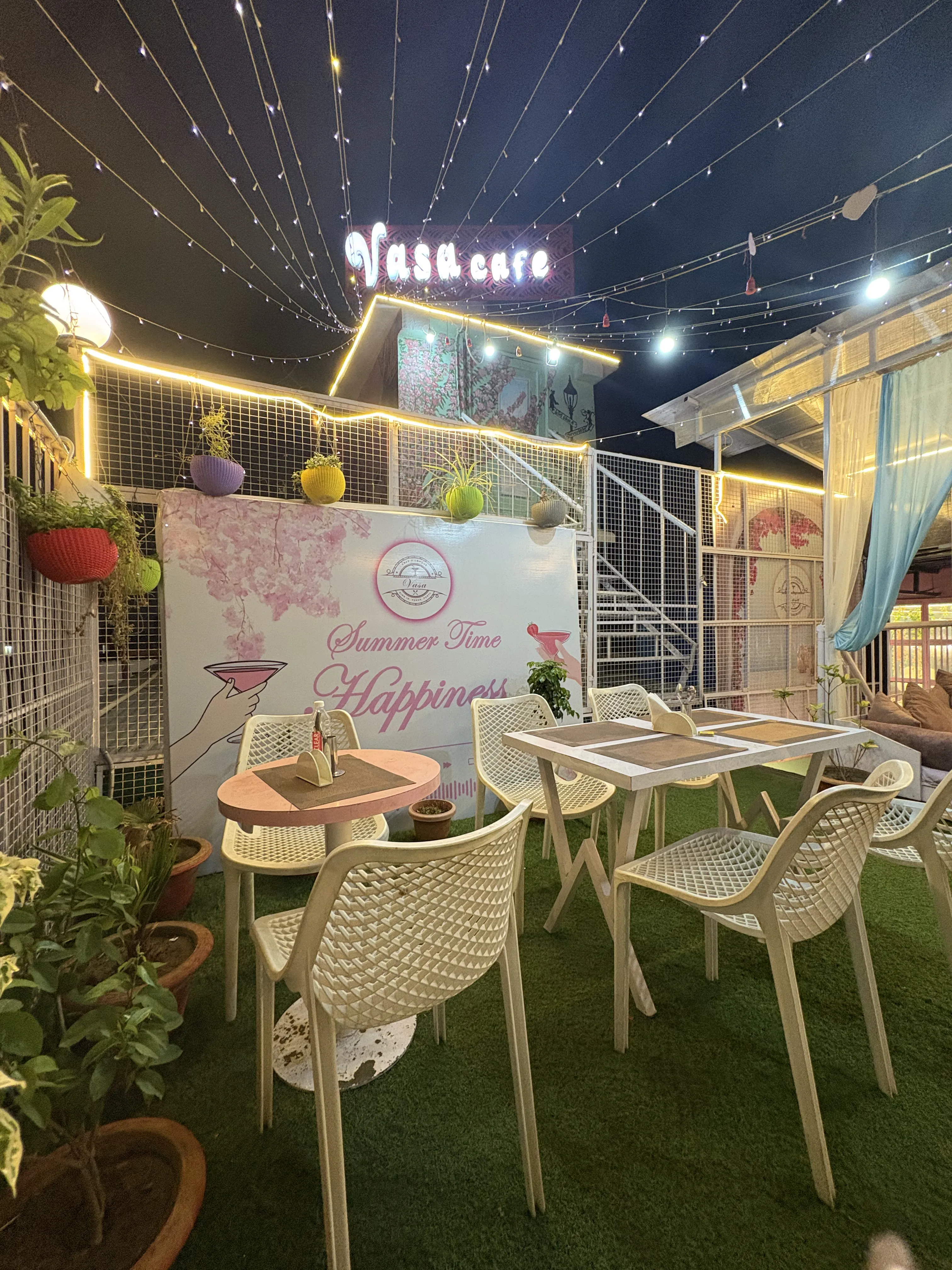 Vasa Cafe Ambience